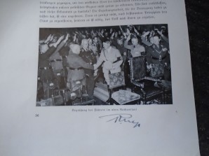 RUDOLF HESS AUTOGRAPH (SIGNED BOOK PAGE 1933) image 2