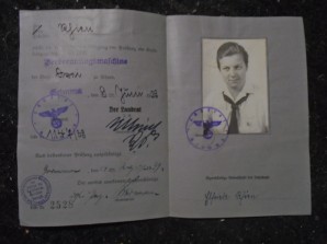 HITLER YOUTH/BDM GIRL FUHRERSCHEIN image 2